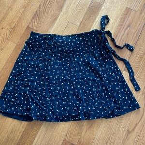 Brandy Melville wrap mini skirt Black with Pink flowers